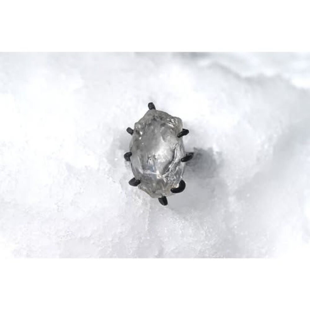 alternative raw diamond engagement ring raw crystal size 4 5 6 7 8 8 9 10 11 12